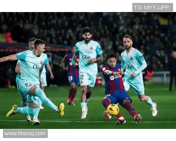 马拉加主场迎战拉斯，争夺西甲宝贵积分的激烈对决