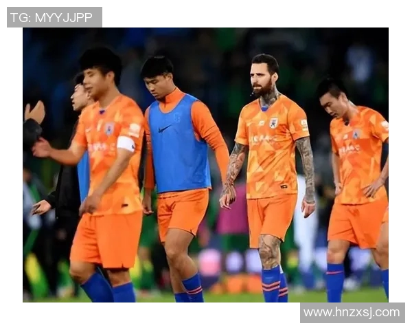 国安与鲁能比赛中发生了什么引发球迷热议和媒体关注