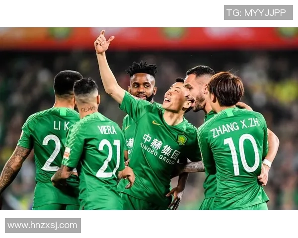 上海羽毛球队在邀请赛中以72分稳居积分榜首位